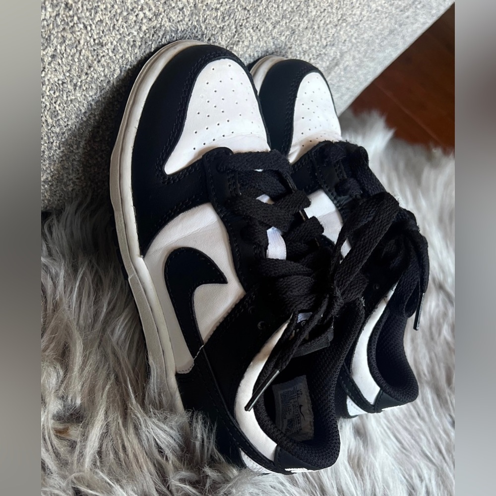 Nike Dunk Low Panda' Black/White Youth Sneakers Size 12C Youth